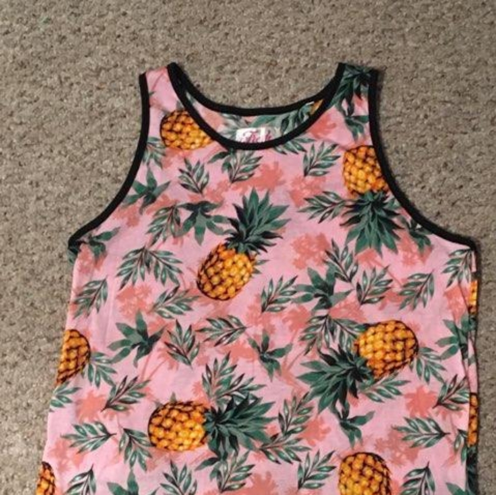 FRESH PRINT OF BEL AIR PINEAPPLE TANK TOP
